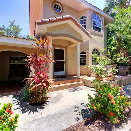 Beautiful Property On Siesta Key Kültér fotó