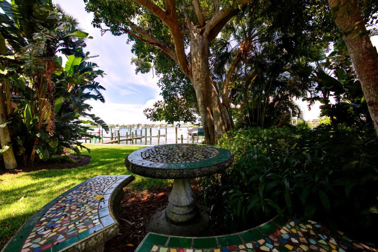 Beautiful Property On Siesta Key Kültér fotó