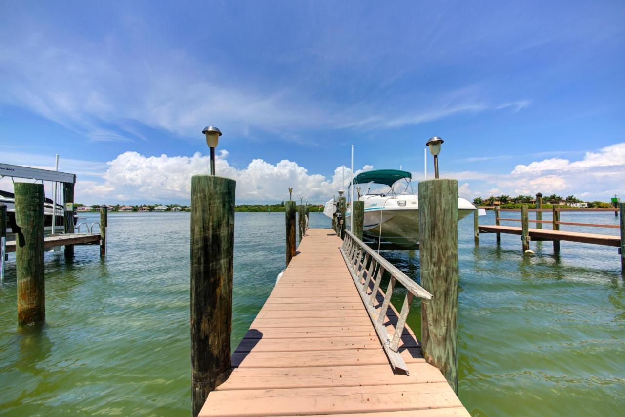 Beautiful Property On Siesta Key Kültér fotó